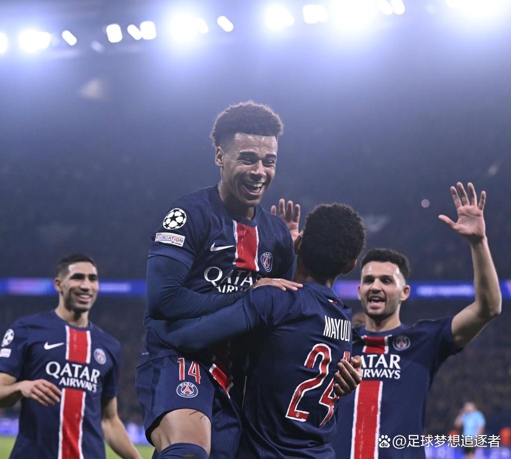 官方网站-德罗巴与60激战巴黎圣日耳曼分钟，晋级下一阶段胜负难料！，费德勒焦点对战热度持续攀升-官方网站